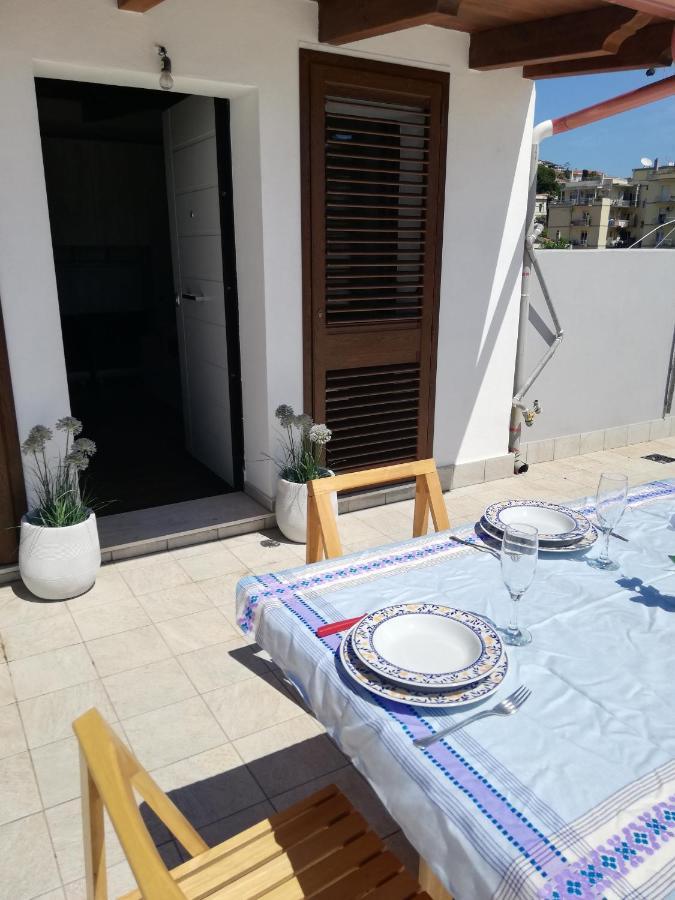 Tigellio Apartment-Central-Views-Terrace Q6426 Cagliari Dış mekan fotoğraf